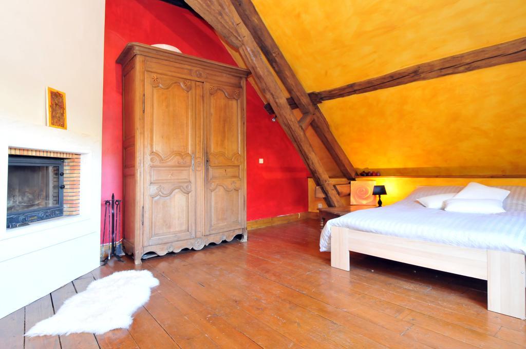 Le Gite Du Domaine Miltat Pierry Kamer foto